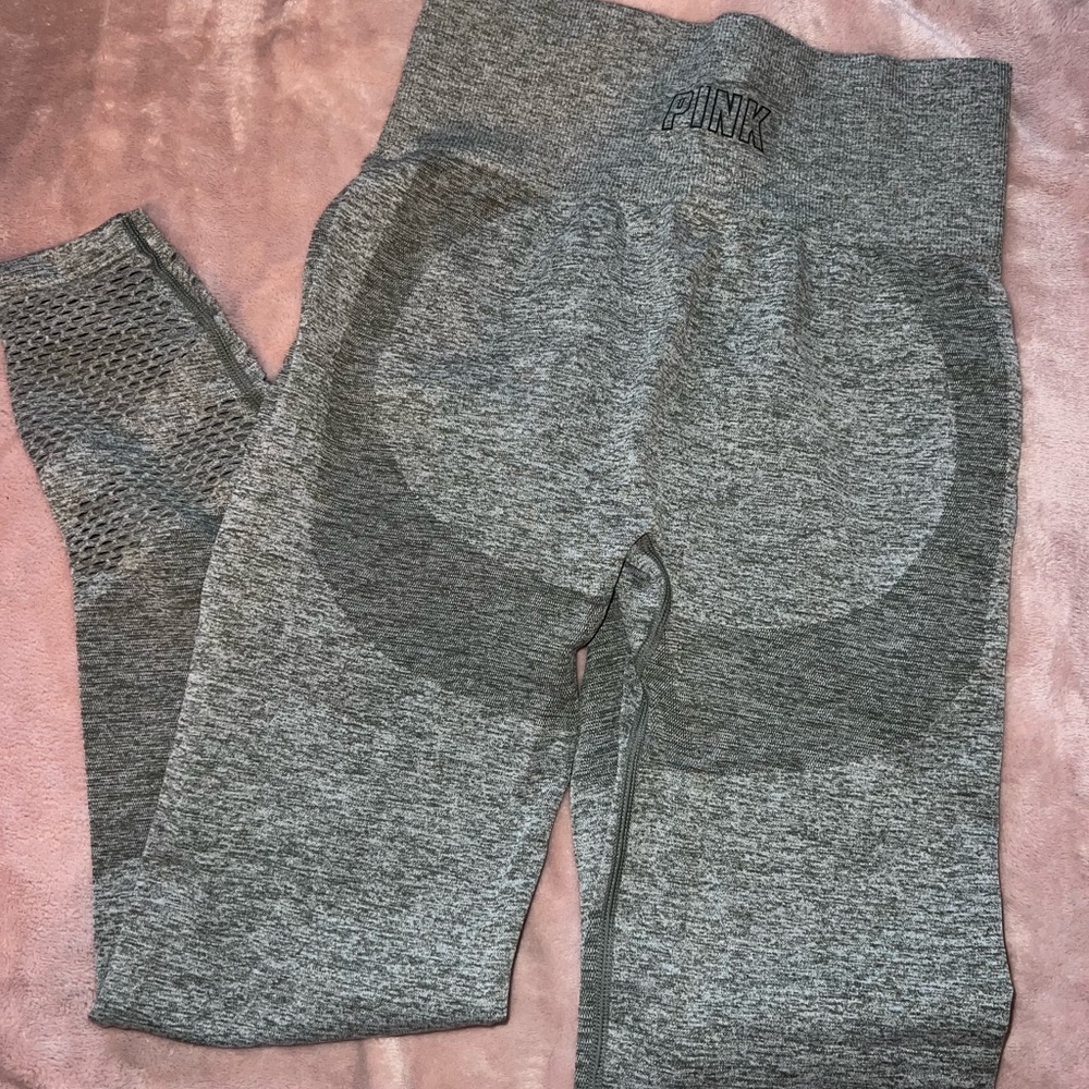 PINK leggings